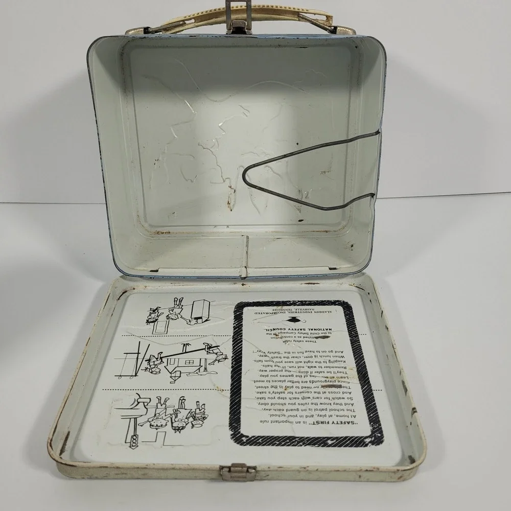 Vintage 1973 Jonathan Livingston Seagull Metal Lunch Box with Thermos Aladdin